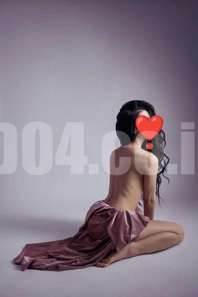 בחורה מדהימה – קריות